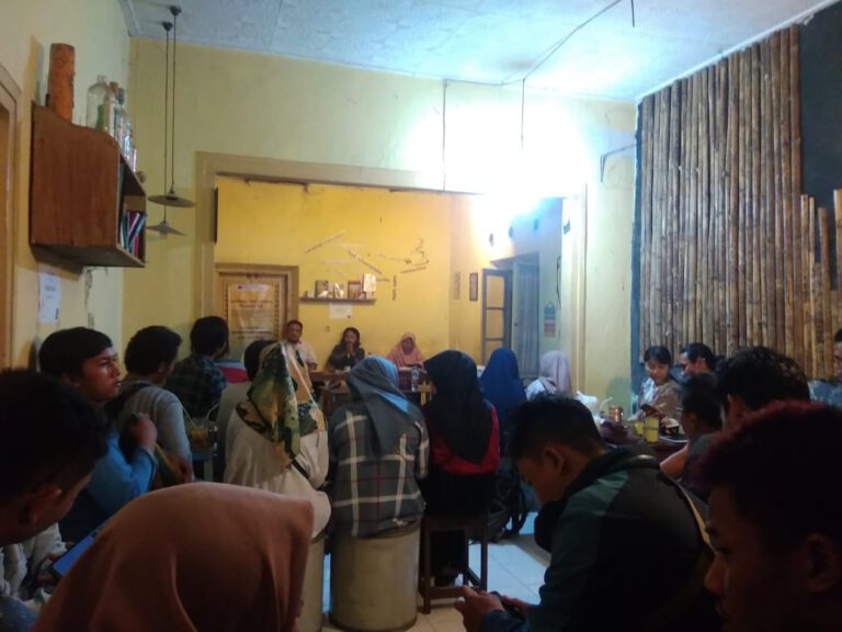 Diskusi Atas Nama Percaya